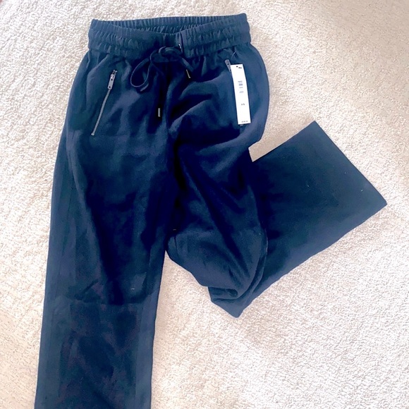 DKNY Joggers - Picture 1 of 4